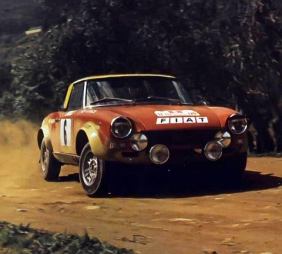  Fiat 124 Abarth Rally 1975 года  (фото 3 из 4)